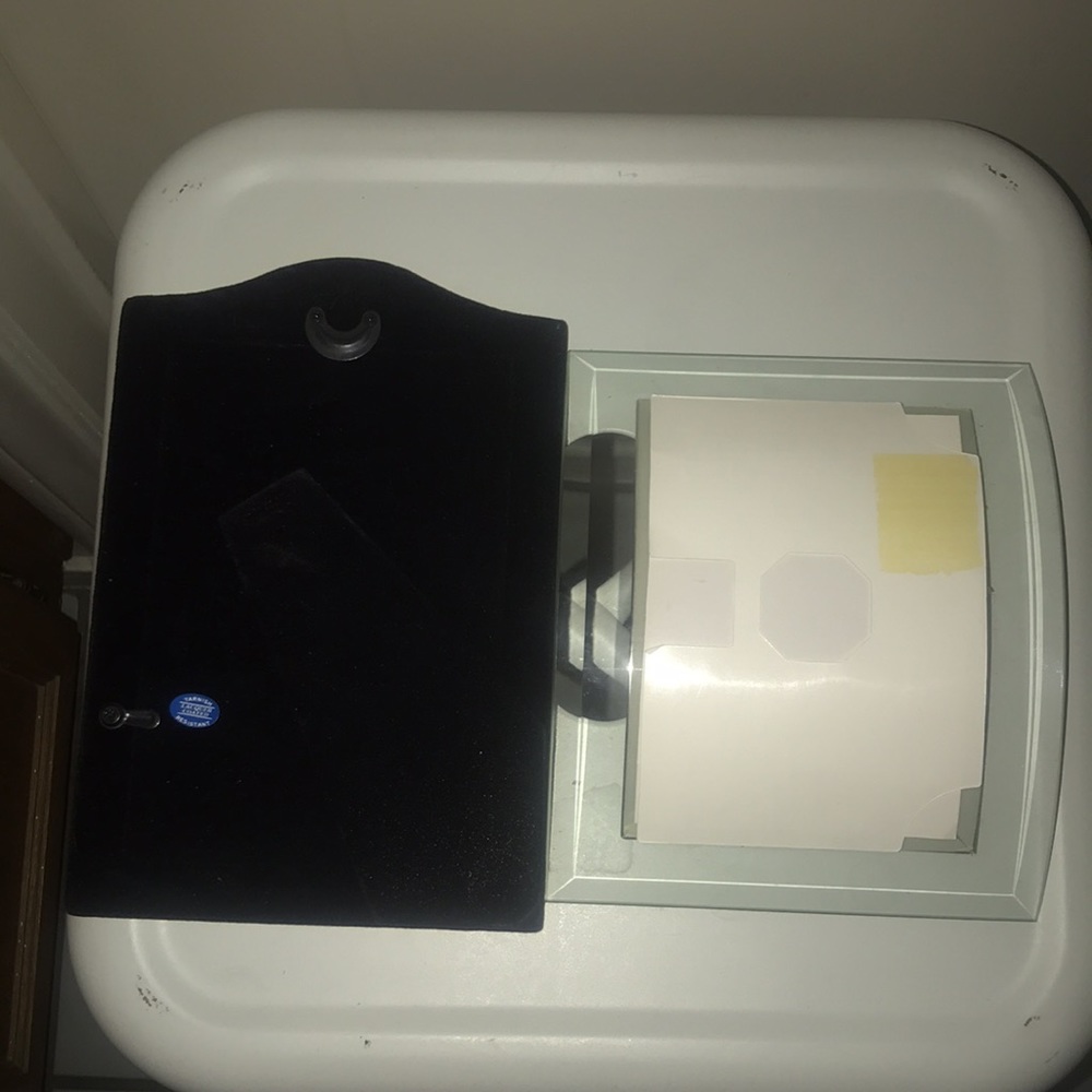 Picture frames - Picture 2 of 6